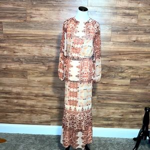 Boho Woman’s long sleeve dress size XS